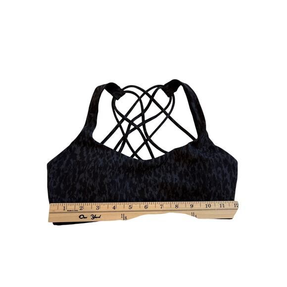 Lululemon Bra Free To Be Wild Womens 6 Black Camo A/B Cup Padded Light Support - Picture 6 of 8